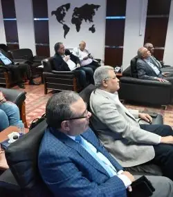 زيارة حكومية وتكريم بمقر TMG